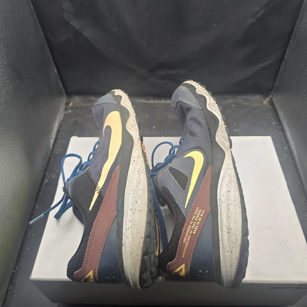 Nike Men's‎ Running Shoes - Black and Blue